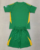 Kid Size Leeds United green Goalkeeper